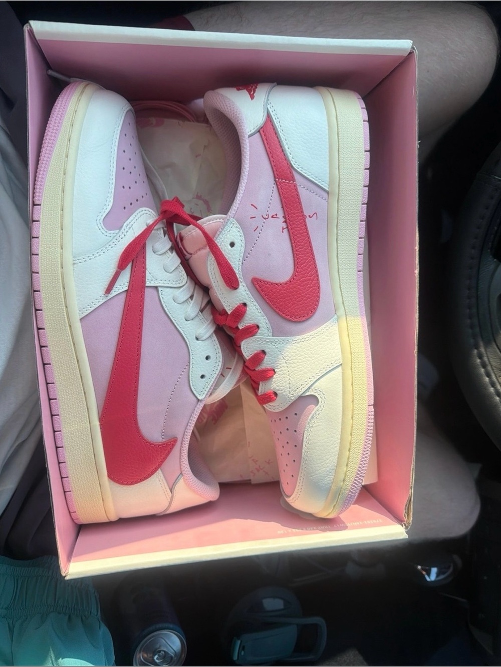 Travis Scott Jordan 1 Low “Pink Sail” Size 12.5 Men’s